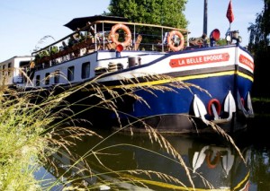 Peniche sur le Canal du Midi